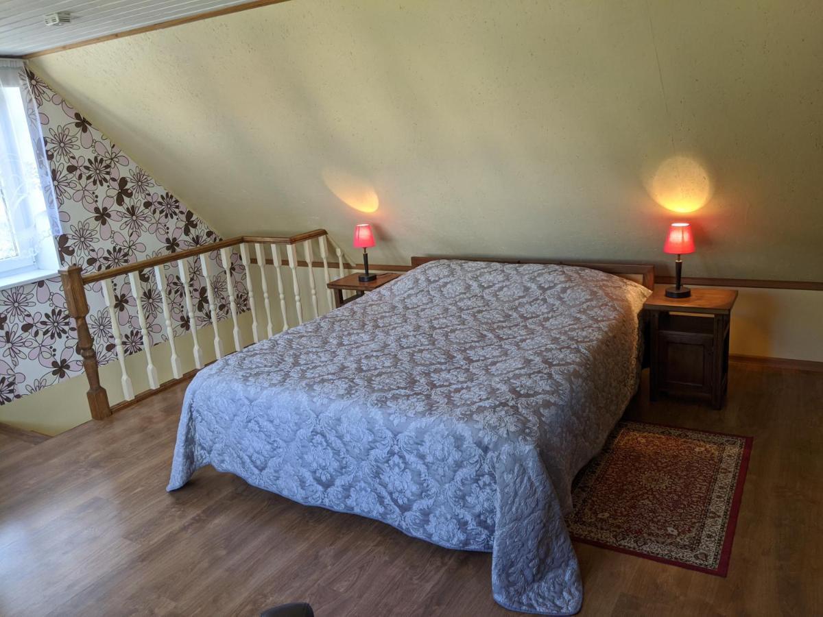 Paerna Guesthouse & Apartments Kuressaare Luaran gambar