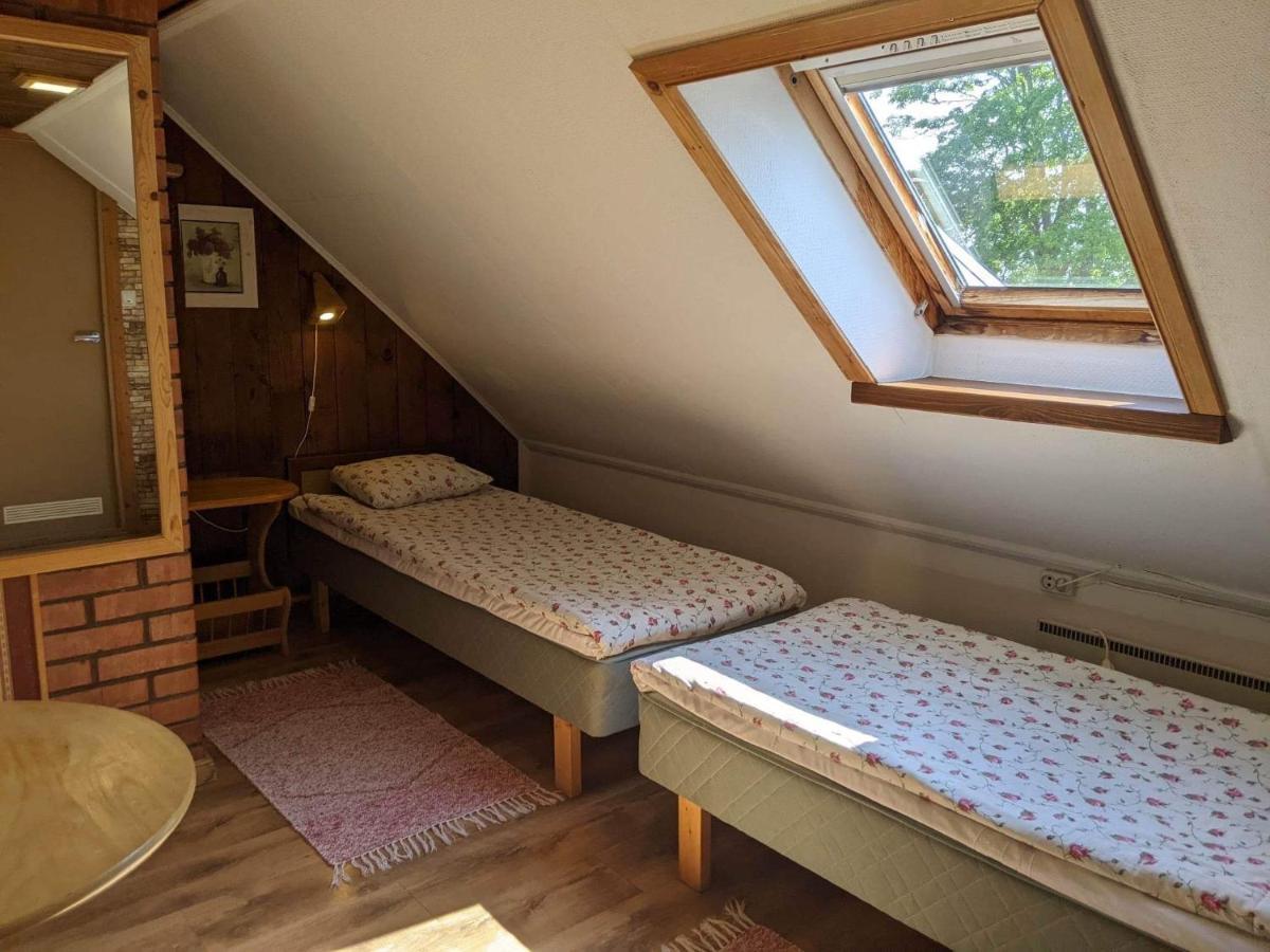 Paerna Guesthouse & Apartments Kuressaare Luaran gambar